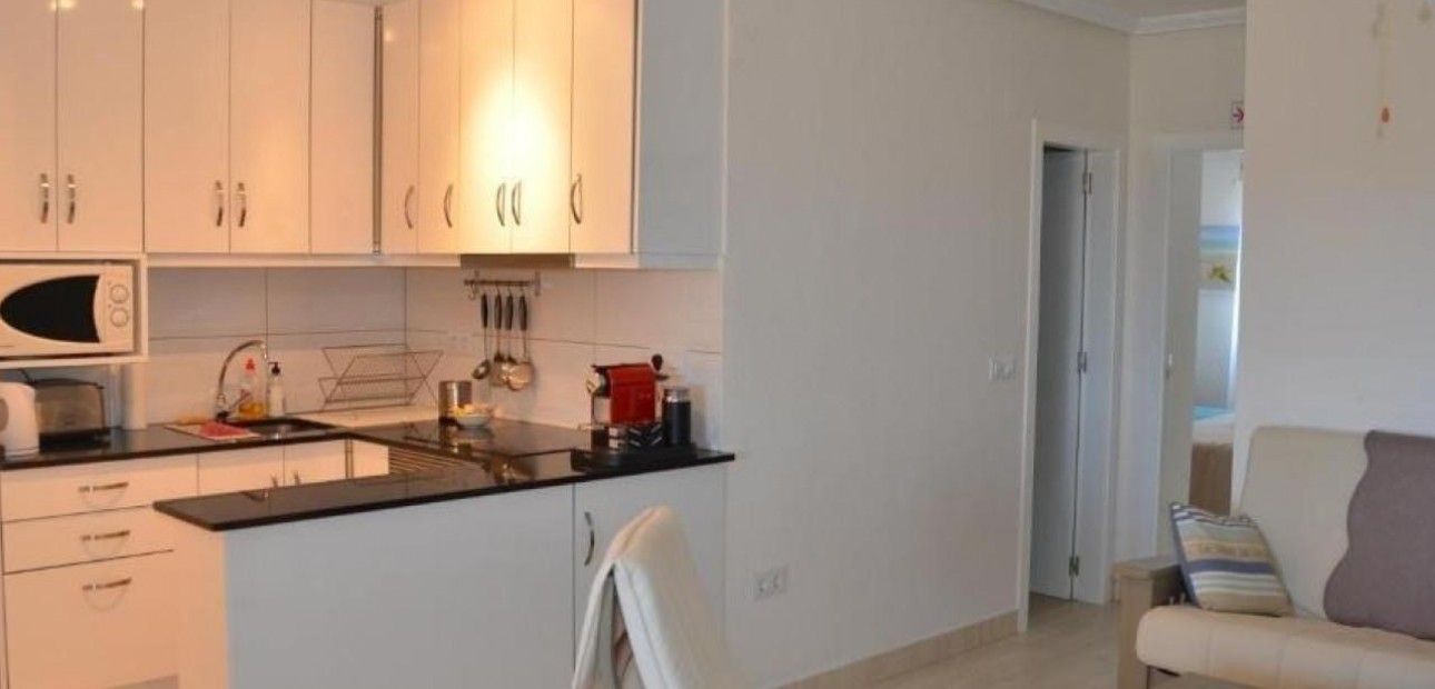 Herverkoop - Penthouse -
Torrevieja - Estacion de autobuses