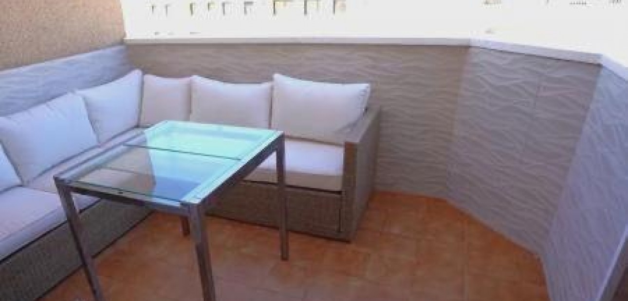 Herverkoop - Penthouse -
Torrevieja - Estacion de autobuses