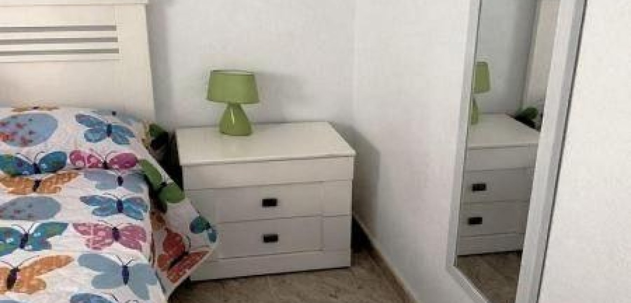 Herverkoop - Penthouse -
Torrevieja - Estacion de autobuses