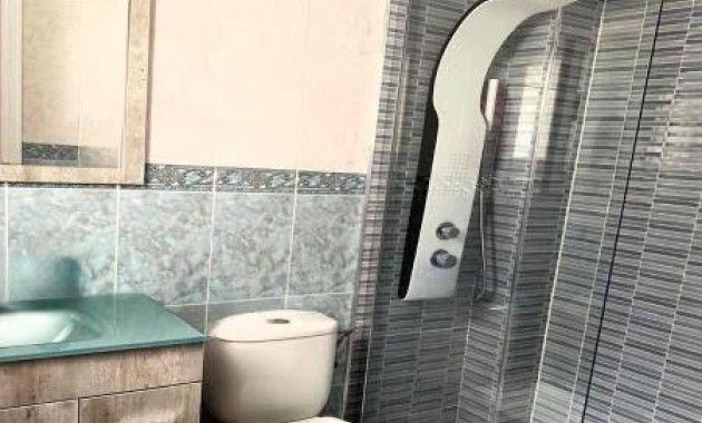 Herverkoop - Penthouse -
Torrevieja - Estacion de autobuses