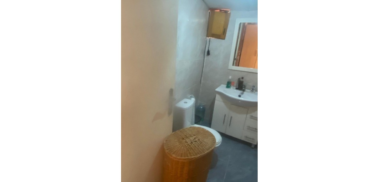 Herverkoop - Country House -
Guardamar del Segura - Pueblo