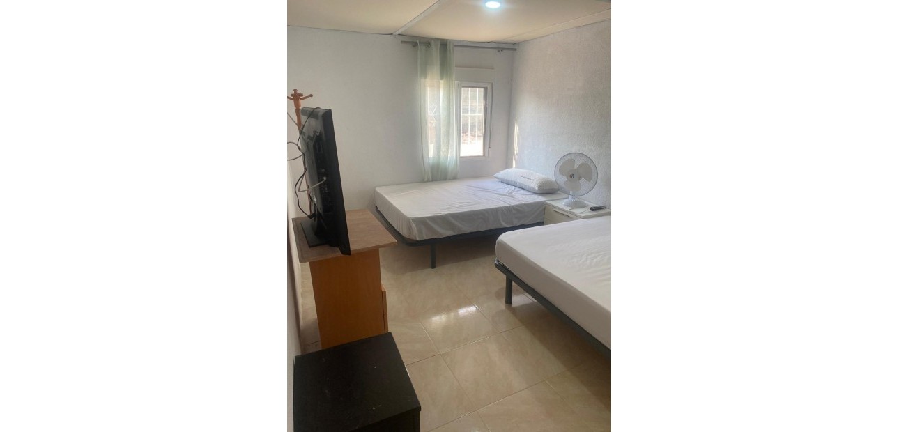 Herverkoop - Country House -
Guardamar del Segura - Pueblo