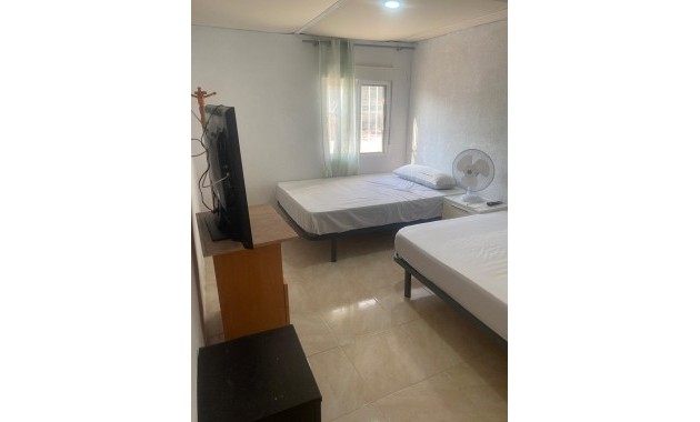 Herverkoop - Country House -
Guardamar del Segura - Pueblo