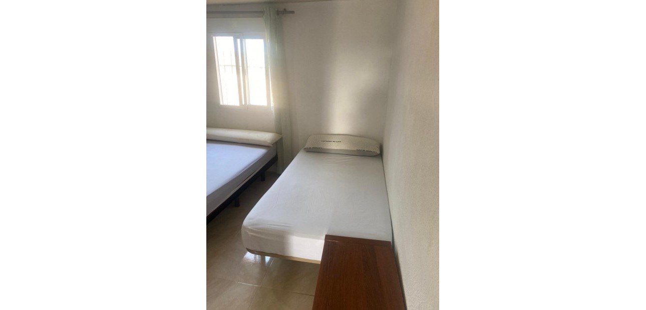 Herverkoop - Country House -
Guardamar del Segura - Pueblo