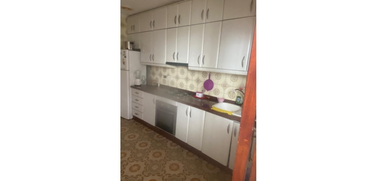 Herverkoop - Country House -
Guardamar del Segura - Pueblo