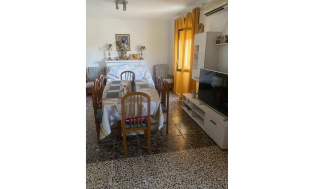 Herverkoop - Country House -
Guardamar del Segura - Pueblo