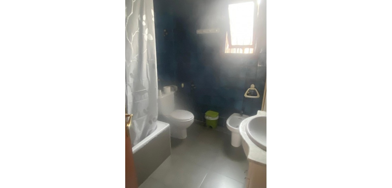 Herverkoop - Country House -
Guardamar del Segura - Pueblo