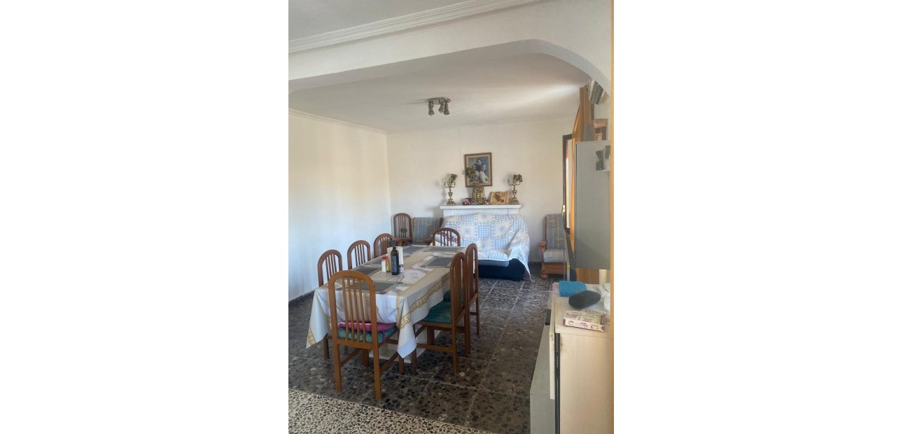 Herverkoop - Country House -
Guardamar del Segura - Pueblo