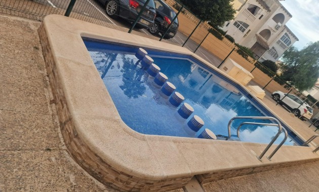 Sale - Apartment / flat -
Torrevieja - Playa de los locos