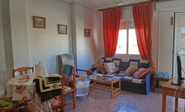 Sale - Apartment / flat -
Torrevieja - Playa de los locos