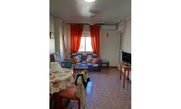 Sale - Apartment / flat -
Torrevieja - Playa de los locos