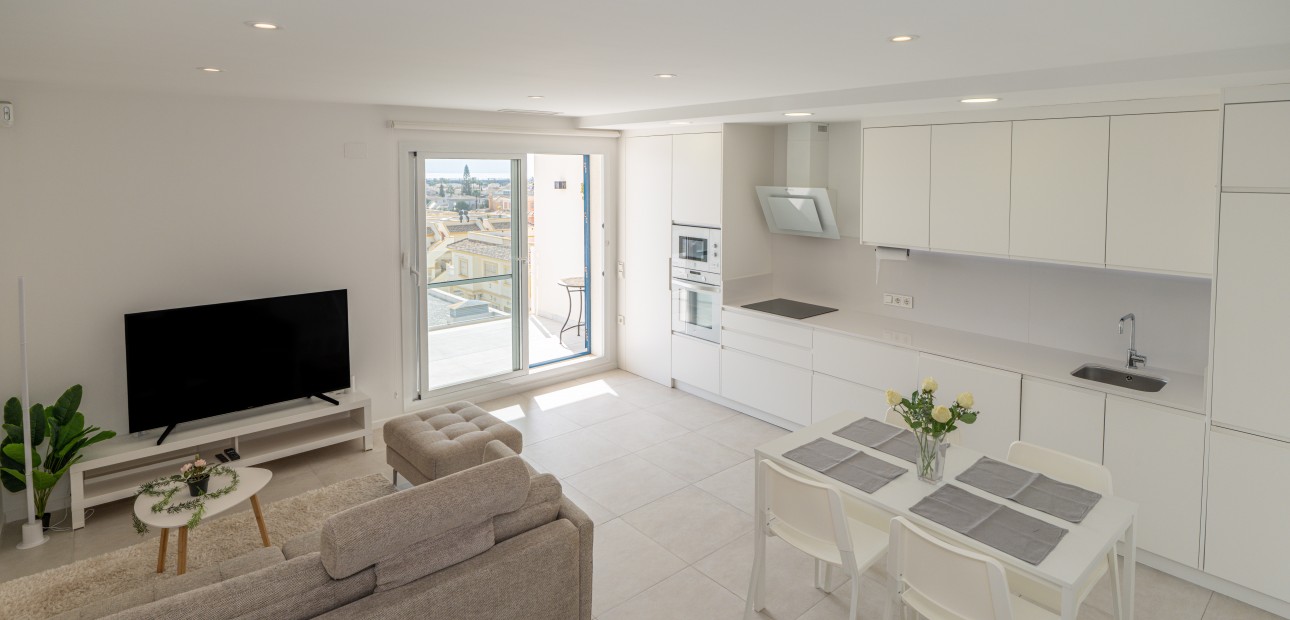 Herverkoop - Apartment - Penthouse -
Orihuela Costa - Playa Flamenca