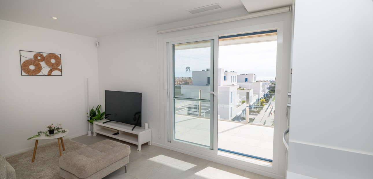 Herverkoop - Apartment - Penthouse -
Orihuela Costa - Playa Flamenca