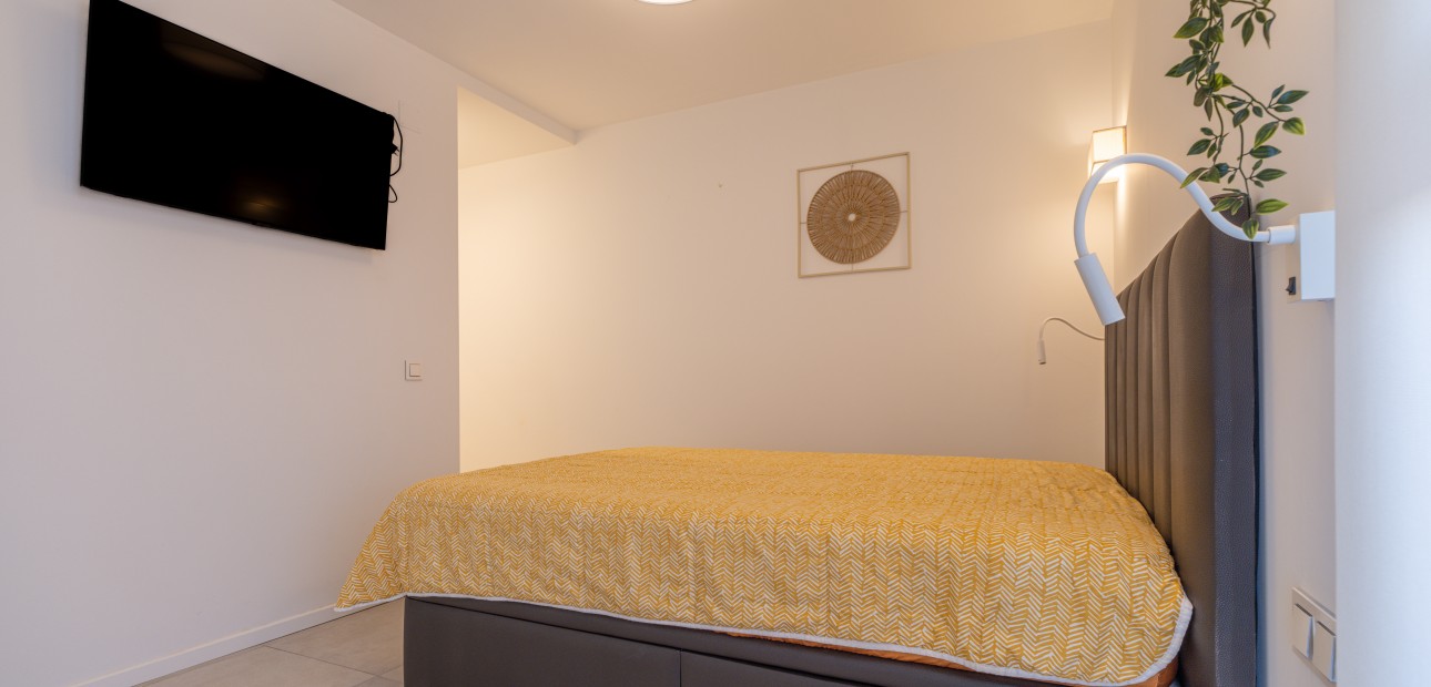 Herverkoop - Apartment - Penthouse -
Orihuela Costa - Playa Flamenca