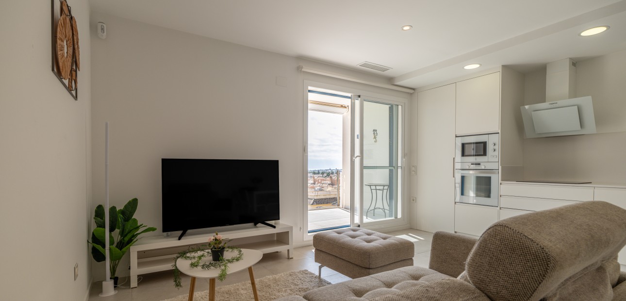 Herverkoop - Apartment - Penthouse -
Orihuela Costa - Playa Flamenca