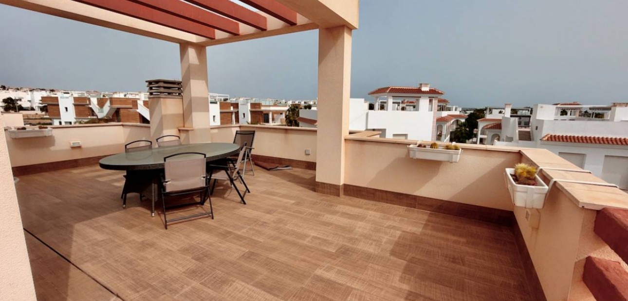 Herverkoop - Villa -
Ciudad Quesada - Rojales