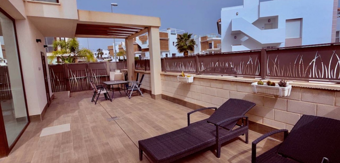 Herverkoop - Villa -
Ciudad Quesada - Rojales