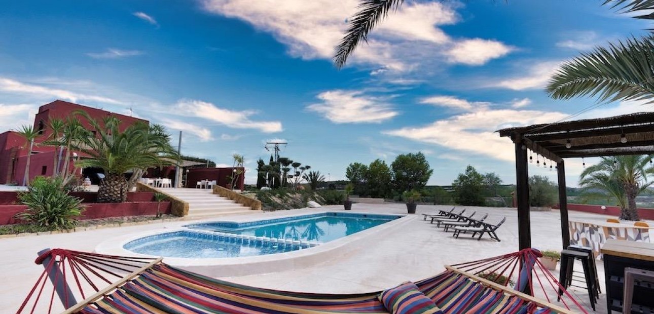 Herverkoop - Country House -
Orihuela - Torremendo