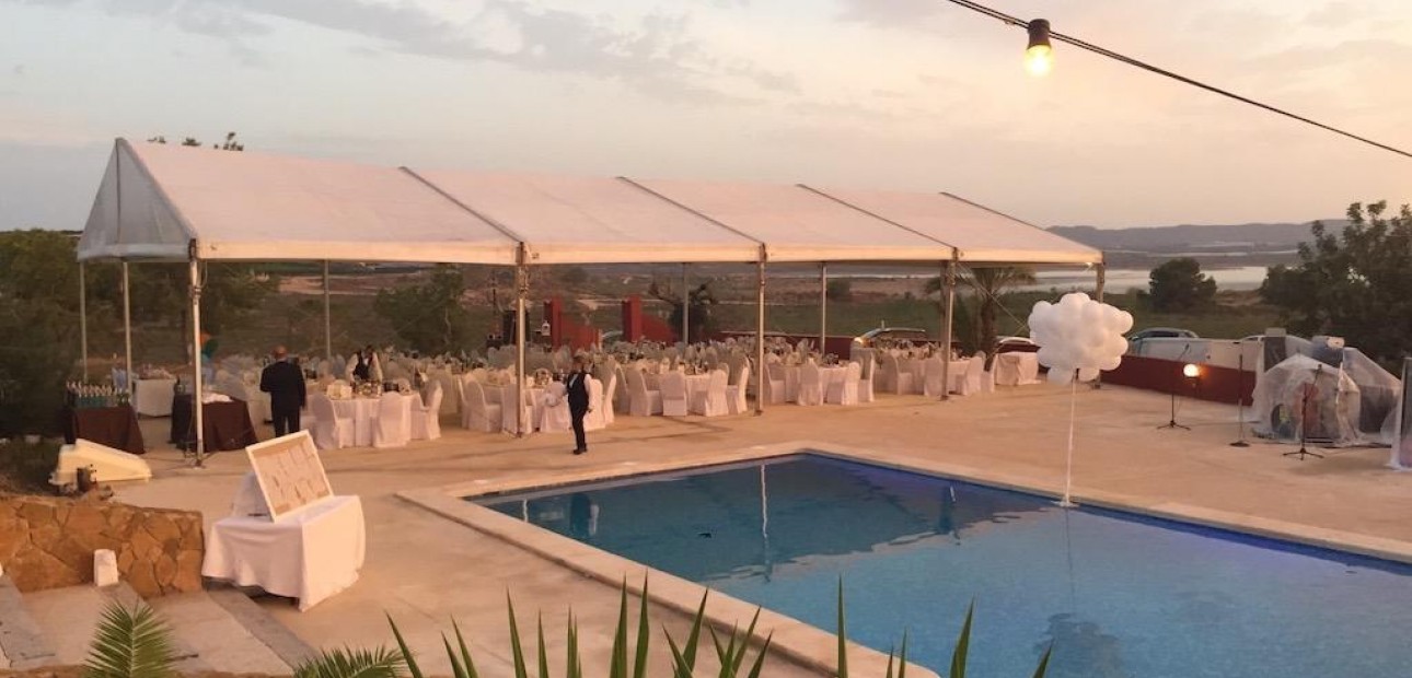 Herverkoop - Country House -
Orihuela - Torremendo