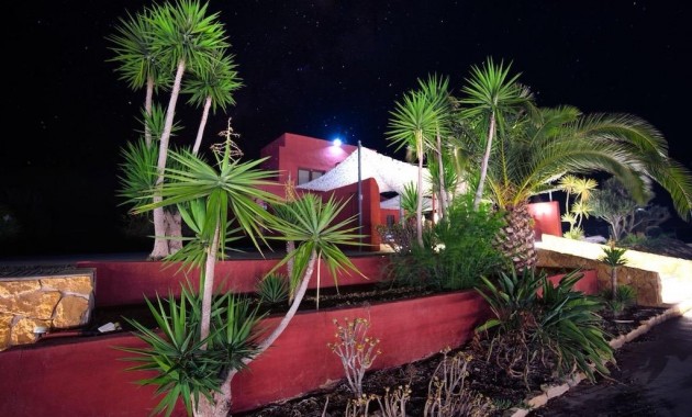 Herverkoop - Country House -
Orihuela - Torremendo