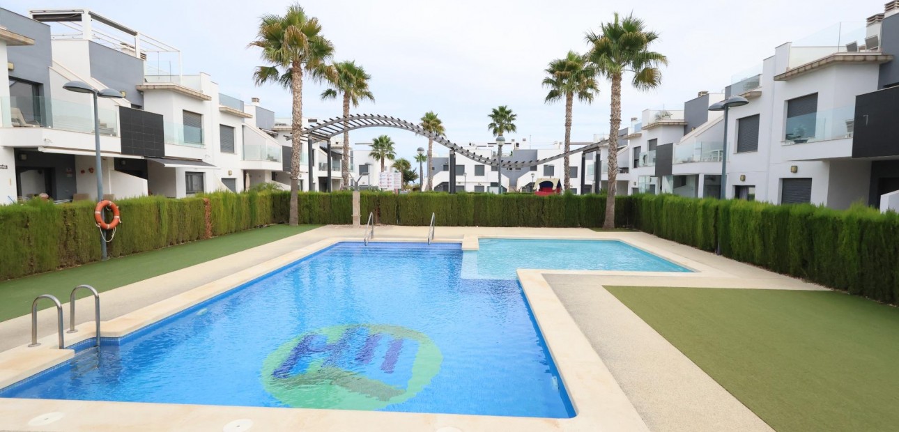 Herverkoop - Bungalow -
Pilar de la Horadada - Zona Pueblo