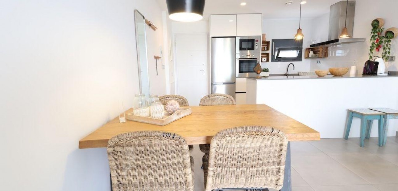 Herverkoop - Bungalow -
Pilar de la Horadada - Zona Pueblo