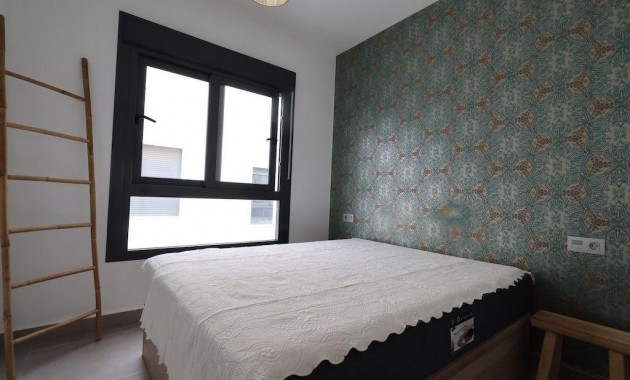 Herverkoop - Bungalow -
Pilar de la Horadada - Zona Pueblo