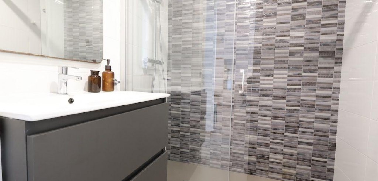 Herverkoop - Bungalow -
Pilar de la Horadada - Zona Pueblo