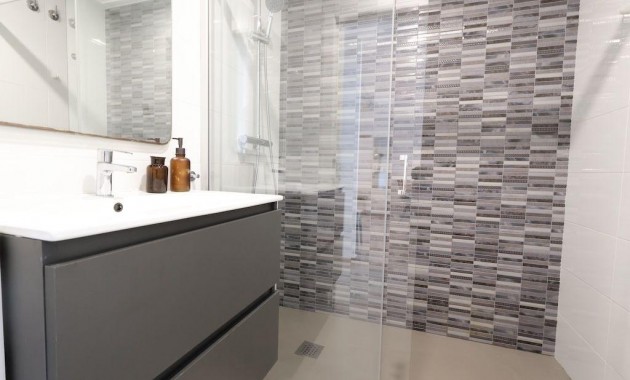 Herverkoop - Bungalow -
Pilar de la Horadada - Zona Pueblo