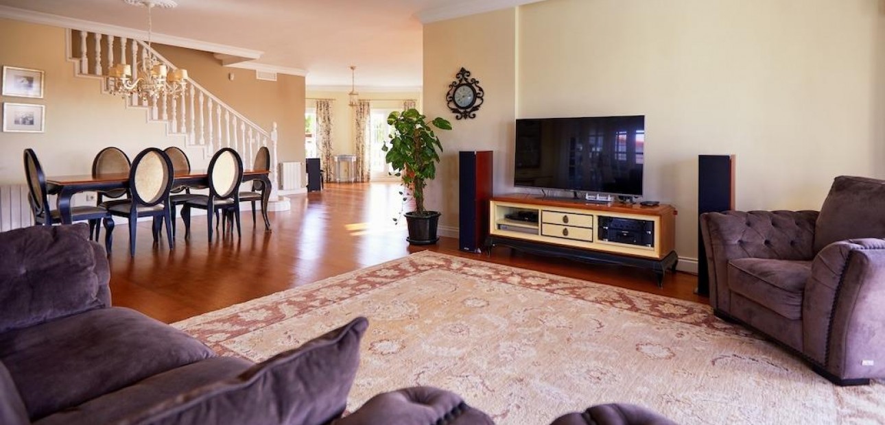 Herverkoop - Villa -
Rojales - Centro de la Ciudad Quesada