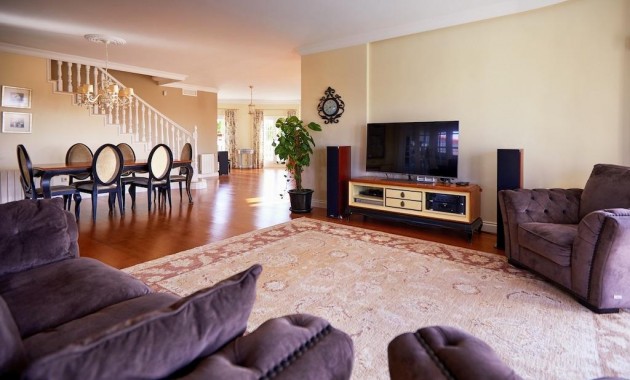 Herverkoop - Villa -
Rojales - Centro de la Ciudad Quesada