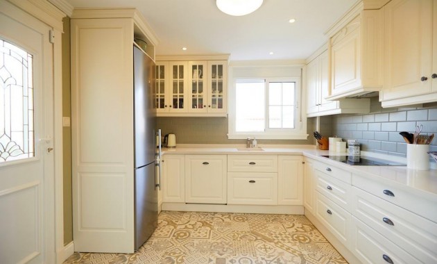 Herverkoop - Villa -
Rojales - Centro de la Ciudad Quesada