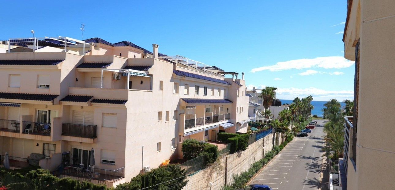 Venta - Apartamento / piso -
Torrevieja - La veleta