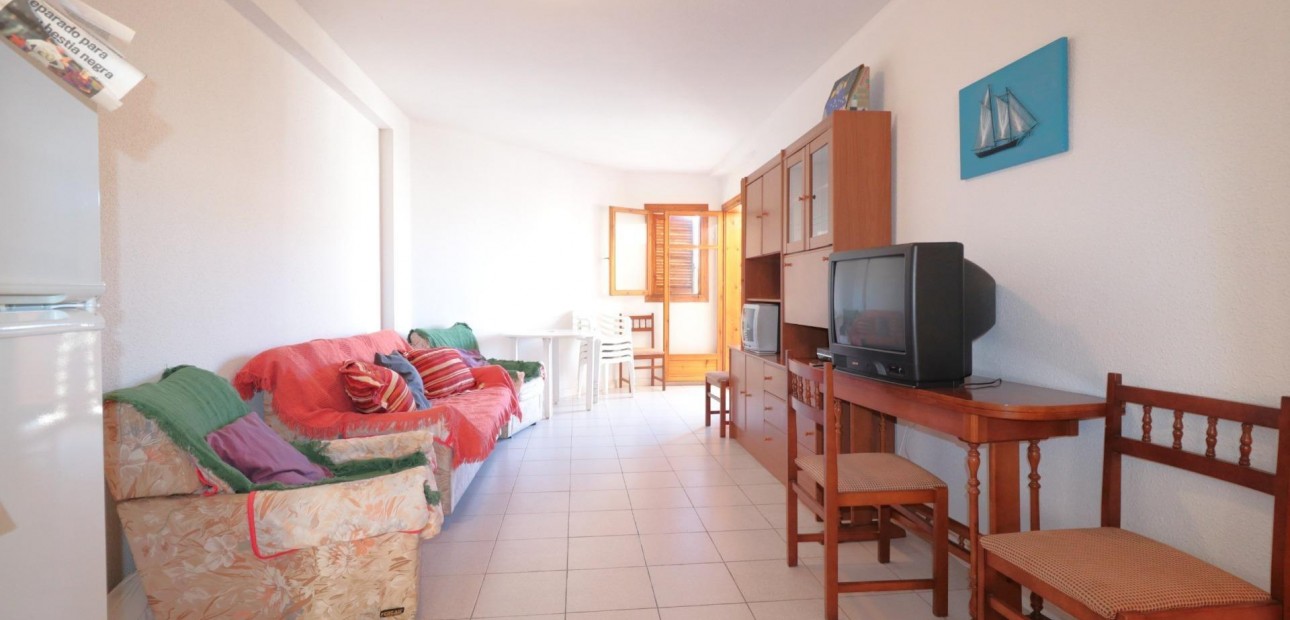 Venta - Apartamento / piso -
Torrevieja - La veleta