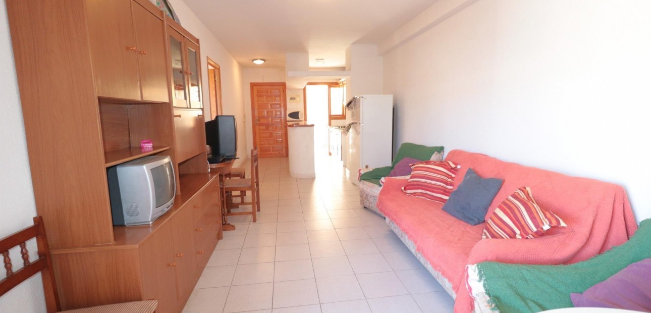 Venta - Apartamento / piso -
Torrevieja - La veleta