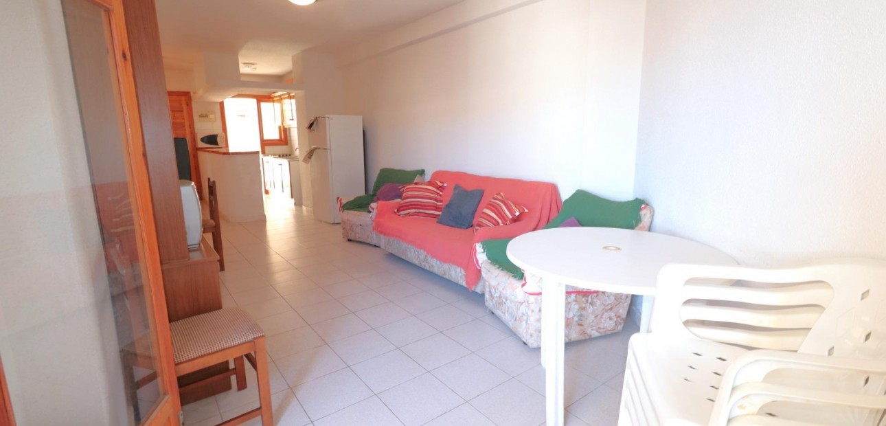 Venta - Apartamento / piso -
Torrevieja - La veleta