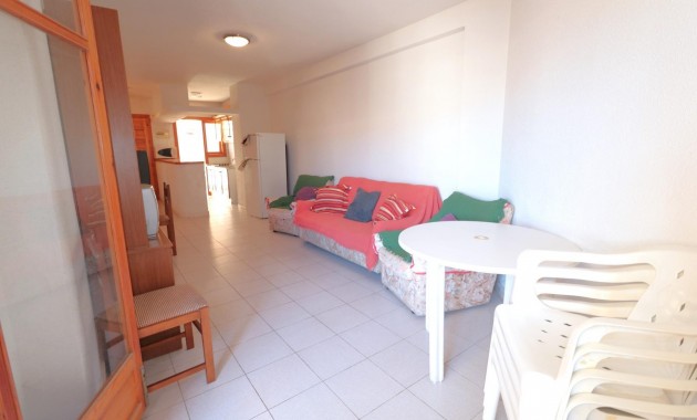Venta - Apartamento / piso -
Torrevieja - La veleta
