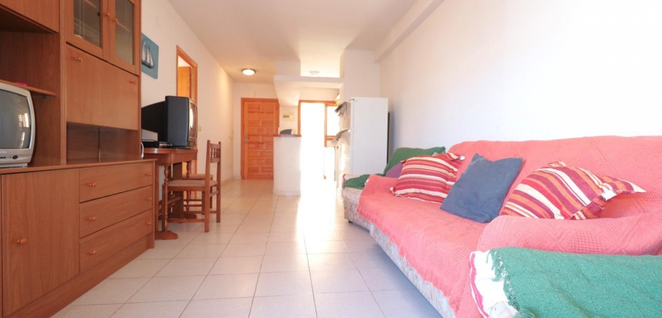 Venta - Apartamento / piso -
Torrevieja - La veleta