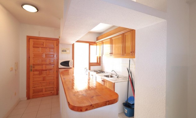 Venta - Apartamento / piso -
Torrevieja - La veleta
