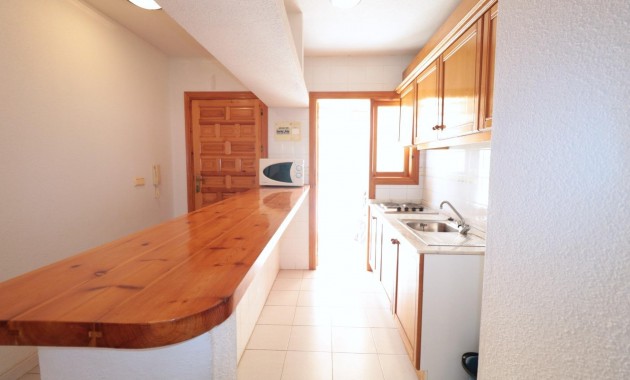Venta - Apartamento / piso -
Torrevieja - La veleta