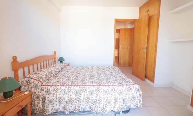 Venta - Apartamento / piso -
Torrevieja - La veleta