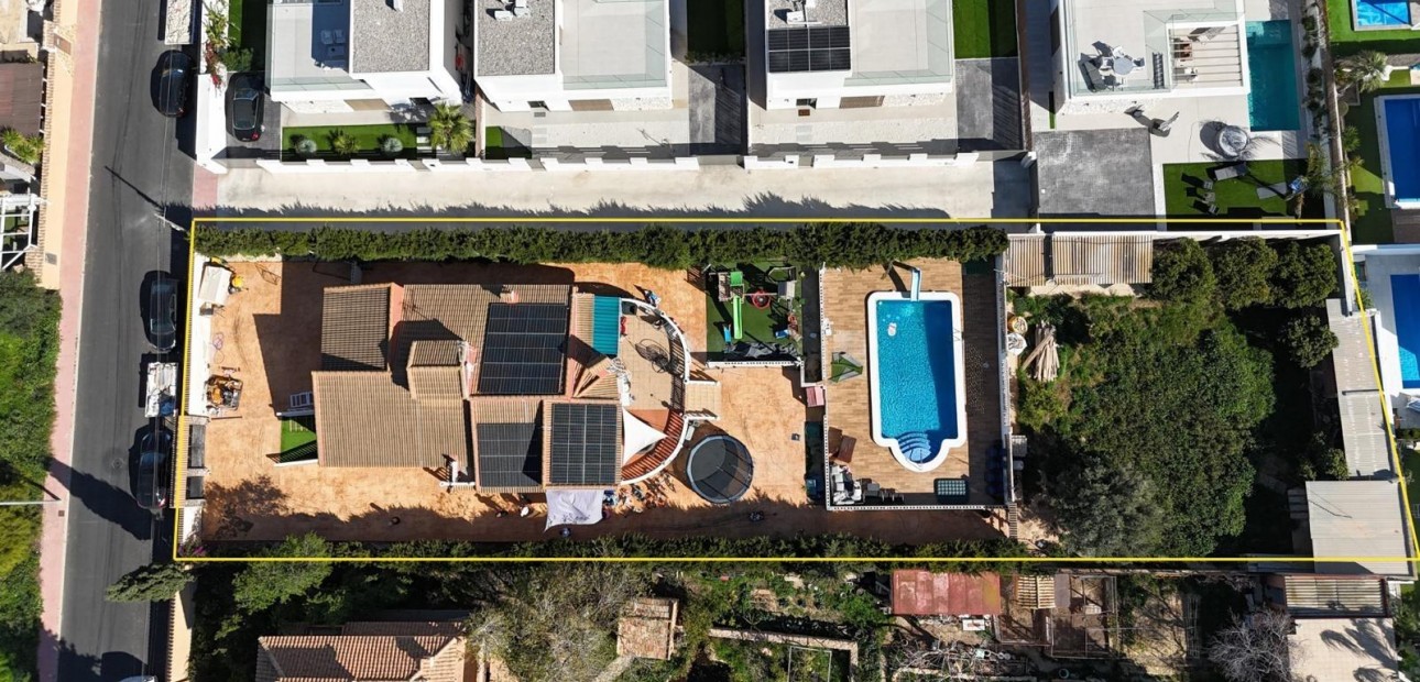 Herverkoop - Perceel / Grond -
Orihuela Costa - Lomas de Cabo Roig