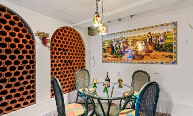 Herverkoop - Villa -
Rojales - Centro de la Ciudad Quesada