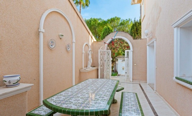 Herverkoop - Villa -
Rojales - Centro de la Ciudad Quesada