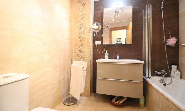 Herverkoop - Appartement / flat -
Benijofar - Benijofar - Village