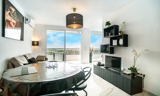 Herverkoop - Appartement / flat -
Torrevieja - Punta Prima