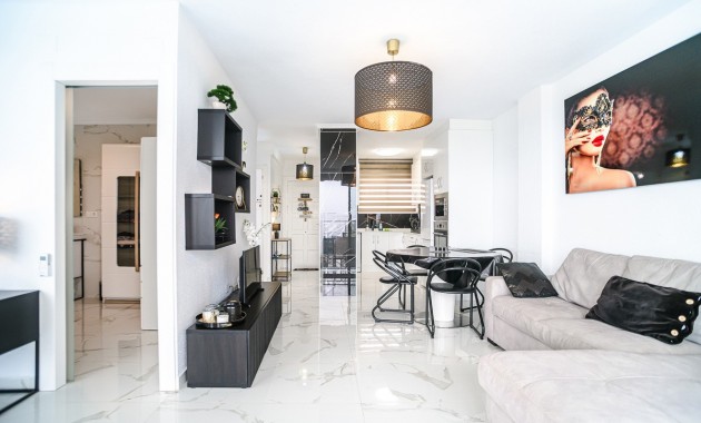 Herverkoop - Appartement / flat -
Torrevieja - Punta Prima