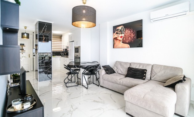 Herverkoop - Appartement / flat -
Torrevieja - Punta Prima