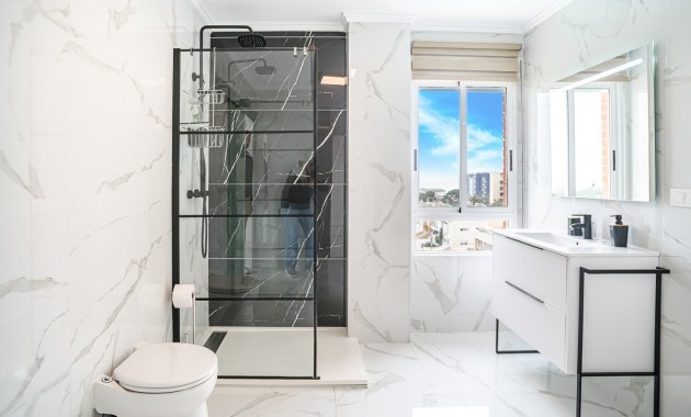 Herverkoop - Appartement / flat -
Torrevieja - Punta Prima