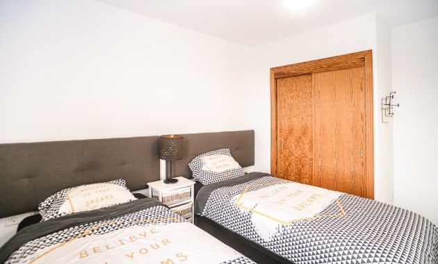 Herverkoop - Appartement / flat -
Torrevieja - Punta Prima